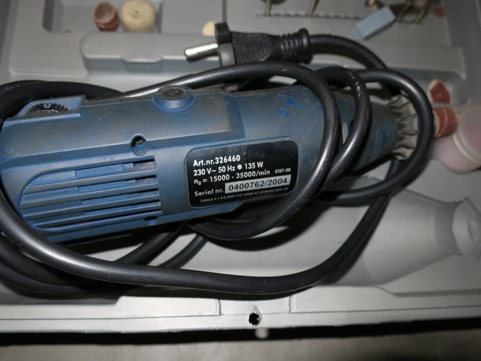 sewing machines and equipment-2